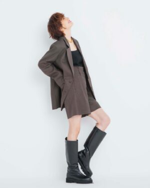Ryoko Yonekura Instagram - My Latest Fashion Collection✨✨

1st/2nd photos
jacket , knit , pants , shose: @barneysjapan
jewelry: @jimmychoo

3rd photo
jacket, skirt: @fabianafilippi
jewelry: @chopard
shoes: @pierrehardy

4th photo
shirt, skirt, shoes: @fendi
jewelry: @pomellato

5th photo
jacket, t-shirt, skirt: @numeroventuno

6th photo
hoodie, skirt: @marni
jewelry: @piaget
shoes: @vivaia_official

7th photo
knit: @maxmara
necklace, earrings, bracelet: @official_mikimoto
shoes: @jimmychoo

8th photo
dress: @lanvin
jewelry: @oeau_jewelry