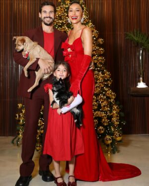 Sabrina Sato Instagram - Um Natal repleto de amor, esperança e paz pra vc e sua família. Que os ensinamentos de Jesus iluminem nossos caminhos e fortaleçam nossa fé. ❤️