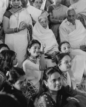 Sai Pallavi Instagram - Lil did I know that my sister’s wedding would also be the next phase of my life! I witnessed every soul present in the ceremony tear up, bless them and dance in joy! I wasn’t ready to let Pooju take this big step because this was new to me and I couldn’t advise her on pros and cons, like I always did with things in life. But in my heart I knew that my dear @v1n33 will pamper and love Pooju the way I do or maybe even more! It’s been three months since the wedding and I’ve never been this right in my life ❤️ I thank God and everyone who showered them with love and positivity ❤️ 

P.S. I’ve never been a fan of 🧿 emoticon, but I’m not taking a risk this time. They’re too precious 🧿🧿🧿🧿🧿
 
@eshantrajuphotography you and Khushboo were magic! Each picture was a painting, unspoken words🥹❤️

The last 10 pictures were by @vivekkrishnanphotography and I had a tough time choosing from the million precious moments you had captured🥹