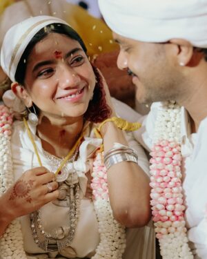 Sai Pallavi Instagram - Lil did I know that my sister’s wedding would also be the next phase of my life! I witnessed every soul present in the ceremony tear up, bless them and dance in joy! I wasn’t ready to let Pooju take this big step because this was new to me and I couldn’t advise her on pros and cons, like I always did with things in life. But in my heart I knew that my dear @v1n33 will pamper and love Pooju the way I do or maybe even more! It’s been three months since the wedding and I’ve never been this right in my life ❤️ I thank God and everyone who showered them with love and positivity ❤️ 

P.S. I’ve never been a fan of 🧿 emoticon, but I’m not taking a risk this time. They’re too precious 🧿🧿🧿🧿🧿
 
@eshantrajuphotography you and Khushboo were magic! Each picture was a painting, unspoken words🥹❤️

The last 10 pictures were by @vivekkrishnanphotography and I had a tough time choosing from the million precious moments you had captured🥹