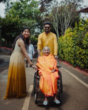 Sai Pallavi Instagram - Lil did I know that my sister’s wedding would also be the next phase of my life! I witnessed every soul present in the ceremony tear up, bless them and dance in joy! I wasn’t ready to let Pooju take this big step because this was new to me and I couldn’t advise her on pros and cons, like I always did with things in life. But in my heart I knew that my dear @v1n33 will pamper and love Pooju the way I do or maybe even more! It’s been three months since the wedding and I’ve never been this right in my life ❤️ I thank God and everyone who showered them with love and positivity ❤️ 

P.S. I’ve never been a fan of 🧿 emoticon, but I’m not taking a risk this time. They’re too precious 🧿🧿🧿🧿🧿
 
@eshantrajuphotography you and Khushboo were magic! Each picture was a painting, unspoken words🥹❤️

The last 10 pictures were by @vivekkrishnanphotography and I had a tough time choosing from the million precious moments you had captured🥹
