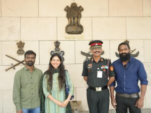 Sai Pallavi Instagram - I wanted to visit the #NationalWarMemorial before starting the promotions for #Amaran and went there a few days ago. This sacred temple that houses thousands of “brick-like-tablets” in the memory of every Braveheart, who has laid down their lives for us. I was brimming with emotions while paying respect to Major Mukund Varadarajan AC (P) and Sepoy Vikram Singh SC (P)

Gratitude and salutations
வீர வணக்கங்கள் 🙏