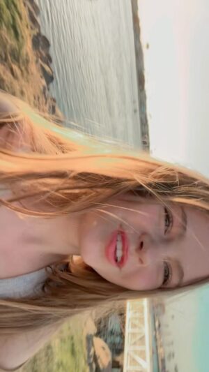Salish Matter Instagram - i wanna be close to u 💗💗