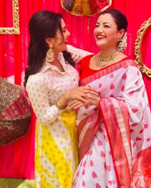 Saloni Sandhu Instagram - Live ,laugh , love 
.
.
.
.
#yrkkh #btsfun