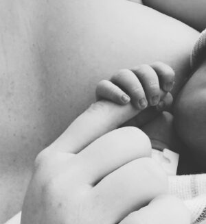 Samantha Hanratty Instagram - And just like that…my world got brighter☀️ 
12-31-24