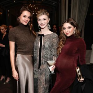 Samantha Hanratty Instagram - Genuinely one of the most incredible and inspiring nights I’ve ever had! Thank you so much @elleusa and @ninagarcia for allowing be to be in this supportive and uplifting place♥️ Social:
#ELLEWIH                   
Photo Credit: Getty Images for ELLE