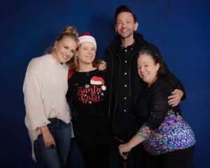 Samantha Smith Instagram - Well THAT’S the way to wind up a year! Thank you to all you incredible peeps who came out to Nashville, and everyone who hung out with us all year long. I’m going home tired & happy, as it should be. April isn’t SO far away… until then, Happy Holidays, lots of love, and as always thank you to @creationent for bringing us all together. ♥️🎄🎆