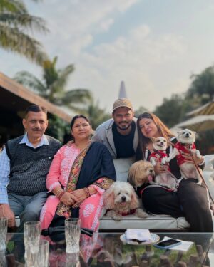 Sambhavna Seth Instagram - Happy New Year 2025❤️