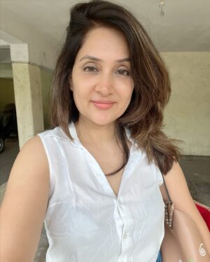 Sampada Vaze Instagram - Just 🤍