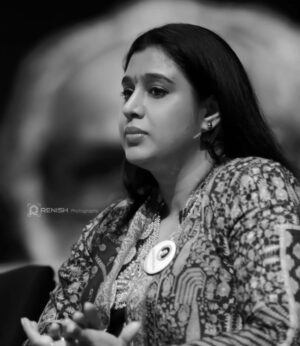 Samyuktha Varma Instagram - @renish.photography