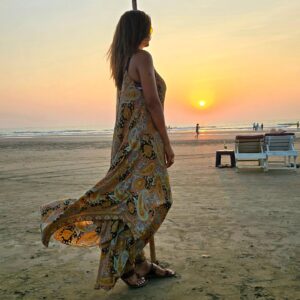 Sandhya Shetty Instagram - Lost in the beaches, found in the waves,salt in the air & Sand in my hair ❤️ #Goa #magic 

Lets get started ❤️ back in Mumbai #Home 

#sandhyashetty #Nofear #actor #actorslife #films #acting #travel #passion #beyourself #mylifemyrules ❤️