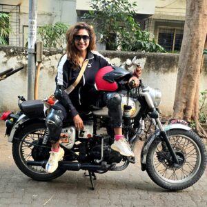 Actress Sandhya Shetty HD Photos and Wallpapers December 2024