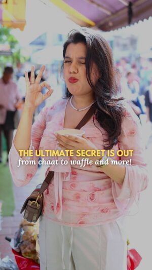 Sarah Hussain Instagram - Lipstick aaisi lagao ki gol gappe se waffles khaane par bhi na mite! 🧇🫔🍔🍟

I’m talking about these new Ultrastay Transferproof Lipsticks by @hisugarpop ! They are truly transferproof, smudgeproof and super pigmented.  An essential for every foodie!

Grab your Ultrastay Transferproof Lipsticks from www.amazon.in and try Chatkara ka khaana ASAP!

#SUGARPOP #ColourSahiTransferNahi #makeup #beauty #lipstick #newlaunch #mattelipstick #transferproof #lipproducts #newproduct #lips #lipmakeup #ZingyZest #Food #LajpatNagar
