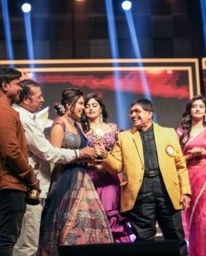 Satya sri Instagram - "Started this journey at 16 years, and now, 10 years later, I stand here with this award in hand. 🌟 Hard work truly pays off! Grateful to @vishnu_boppana and @virtusa_life_spaces for the recognition and support. Thank you so much to everyone who has supported me throughout my journey.

A special thanks to Guruvu garu  @chammakchandra_official garu for their guidance and encouragement. My heartfelt gratitude to @mallemalatv the entire Jabardasth family, and @etvtelugu2708 for giving me the platform and opportunity to grow and showcase my talent.

I am especially grateful for the unwavering support that my parents have given me throughout my journey. ❤️ Here’s to chasing dreams and achieving more! 🙌✨

PC: @v_capturesphotography
Hairstyle: @purna_stylist_143

#10YearsOfPassion #HardWorkPaysOff #Gratitude"
#satyasri #actresssatyasri #me_satyasri
