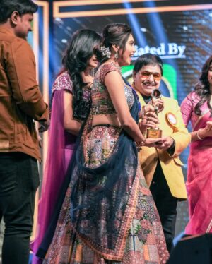 Satya sri Instagram - "Started this journey at 16 years, and now, 10 years later, I stand here with this award in hand. 🌟 Hard work truly pays off! Grateful to @vishnu_boppana and @virtusa_life_spaces for the recognition and support. Thank you so much to everyone who has supported me throughout my journey.

A special thanks to Guruvu garu  @chammakchandra_official garu for their guidance and encouragement. My heartfelt gratitude to @mallemalatv the entire Jabardasth family, and @etvtelugu2708 for giving me the platform and opportunity to grow and showcase my talent.

I am especially grateful for the unwavering support that my parents have given me throughout my journey. ❤️ Here’s to chasing dreams and achieving more! 🙌✨

PC: @v_capturesphotography
Hairstyle: @purna_stylist_143

#10YearsOfPassion #HardWorkPaysOff #Gratitude"
#satyasri #actresssatyasri #me_satyasri