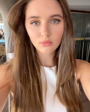 Savannah Clarke Instagram - ⭐️
___________________________________

I know I say this often, but I’m genuinely so proud of my not-so-little sister. You’ve blossomed into such a beautiful young woman, and you light up the stage every single time you perform. I’ll always be your biggest supporter, cheering you on every step of the way. This is just the beginning! ✨ here’s to your first adult show 🥂 and here’s to the next! 💃♥️

Love you always, 
Your biggest fan, 
Big sis x
_________________________________
#ElfTheMusical #ProudSister #MySisterIsAStar #MusicalTheatre #OperaHouse #SydneyAustralia #Singer #Dancer #entertainer #GoWatch #ChristmasSpirit #PutsASmileOnMyFace #Congratulations 
____________________________________
