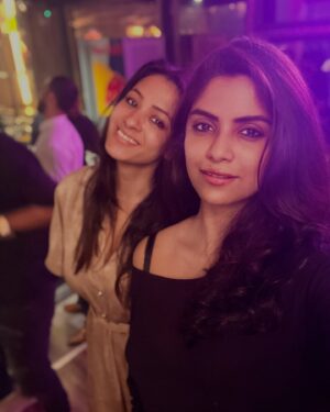 Sayantani Ghosh Instagram - Today is your day my bestie @barkhasengupta 🥰.. enjoy it to the fullest 💃
A very happy birthday to you 🎂🥳
I wish you a year ,a life full of happiness ,good health ,prosperity and immense joy 😇
May god bless you with everything your heart desires, may all your problems go away soon and may you keep smiling always 😃
I miss being beside you today ,you know how excited I am about bdays .. but I’m sure you this too that I’m always beside you in person n in spirit no matter what .. we are bonded for life ♾️
I love you now n always 🤗❤️
.
#happybirthday #bestie #love