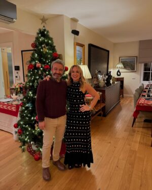 Seda Bakan Instagram - Herkese sağlıklı, mutlu ve huzur dolu bir sene diliyorum 🎄❤️

I wish everyone a healthy, happy and peaceful new year 🎄❤️