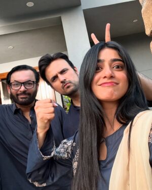 Sehar Khan Instagram - Drama, emotions and endless twists - don’t miss the new episode tonight at 8pm ❤️ 

so what do you think of jafaa so far?🤔
#jafaa #humtv #friday 
@humtvpakistanofficial 

@blackbeiger 
@meeralofficial