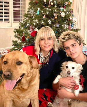 Selma Blair Instagram - This is Christmas Eve 2024.  All is calm. All bright. 🎄💋🥁