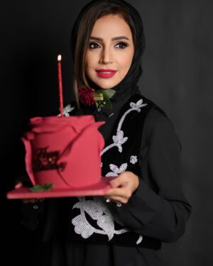 Shabnam Gholikhani Instagram - آبان ۱۴۰۳
#birthday 
#shabnamgholikhani 
#film #cinema 
#شبنم_قلی_خانی 
@rok.dxb 📸