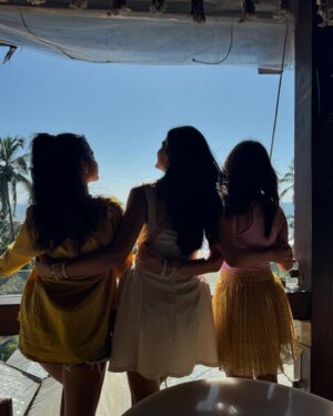 Shagun Sharma Instagram - In love 💜 Thankyou for hosting 💜
What a beautiful place with Scenic sea view 💜🥰
@abhisheksharma7065 
@umangtewari_ 
@buzzbetter.india 
Location : @slique.beachclub
