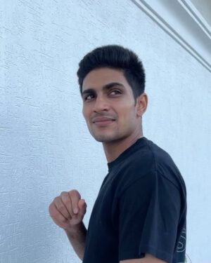 Shahneel Gill Instagram - Happy birthday twin❤️❤️
Even though you’re really annoying yk i love you to the end of this and the next world. I would kill for you just in case you’re doubting my love.
