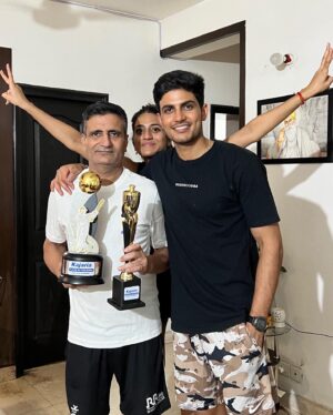 Shahneel Gill Instagram - Happy birthday twin❤️❤️
Even though you’re really annoying yk i love you to the end of this and the next world. I would kill for you just in case you’re doubting my love.