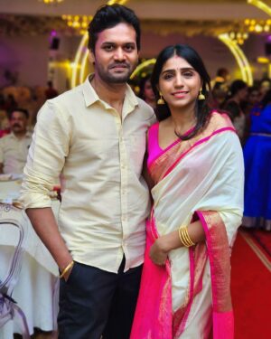 Shalini Balasundaram Instagram - Forever in love with you my love @sathish_natarajan
