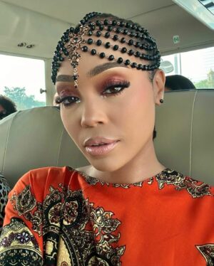 Shamari DeVoe Instagram - Light inside of me, guiding me, finally I can see you…