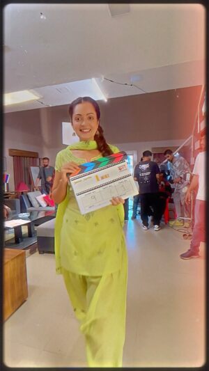 Sheena Chohan Instagram - Love what you do and do what you love! #Acting #creating 
Embracing 2025 with - Our first film, first story , shot in the first week of the new year!🎬🎭

Produced by the @moviesjannat  and directed by  @manoj.pandya.965 - @@greatindiafilmtelevision

Jannat Movies and Great India Film Television Present this powerful film, called “One More” – produced by Sonu Bansal and Manoj Pandya and directed by Manoj Pandya.

 Co director @ashishdeo.insta 
Written by @deepak_dogra_dd 

DOP : @shakilkhan765 
Makeup and hair team : @makeuphair_nikita 

Ep: @sachin_sant .

🎥 photos and BTSby : @rama_bhatt_photography 

Assistant director:
@thesaipanchal_99 

#sheenachohan #reels #instagood #instagram #hindifilm