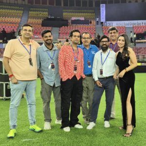 Shefali Bagga Instagram - How’s everyone? Tellme whats common in all pic? 
Wadrobe @a.la.modebyakanksha 
#shefalibagga #anchor #sports #cricket #host #dpl #ipl #t20 #delhi #presenter