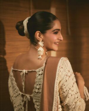 Shereen Sikka Instagram - Celebrating @masabagupta in a custom @houseofmasaba sari, paired with a chic @rejinapyo blouse, and accessorized with a gorgeous @thekalaastore bag, a fun @nandnistudio scrunchie, and @fizzygoblet shoes. Every detail crafted with love and styled to perfection by my dream team. 💛✨

Grateful to @rheakapoor @shereenlovebug @sanyakapoor and @stylebyvanshika for always making me feel my best. And a big thank you to @hrishidoeshair and @mallika_bhat for the glam, and @alpakhimani for the perfect draping. Captured beautifully by @sheldon.santos.

A day filled with love and joy as we shower Masaba with all the blessings. 💕 #MasabaBabyShower