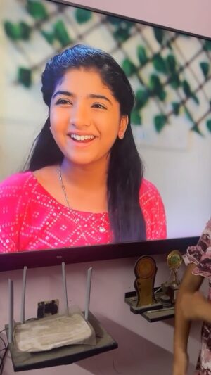 Sherin Thara Instagram - Naanthaan❤️ being mayu

#babysherin #babymayu #mayu #baakyalakshmi #vijaytelevision #trendingreels #trending #explorepage #explore