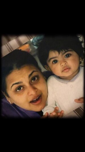 Shilpa Shirodkar Instagram - Happy Birthday, @anoushkaranjit! 🩷
You make your mom so proud. You are her source of strength, the reason she keeps going, her support and her love. You bring that beautiful smile to her face❤️

#HappyBirthday #Birthday #ShilpaShirodkar #BirthdaySpecial