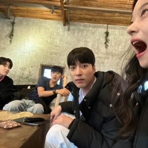 Shin Do-hyun Instagram - 원팀 👯‍♂️👯‍♀️👯‍♂️