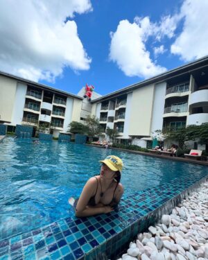Shin Ji-min Instagram - You make ma trip!🦅🤎
#langkawiisland #kualalumpur #mercure
