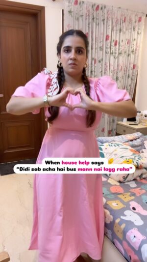 Shirin Sewani Instagram - Tenaion mat  Mujhe nukad natak bhi aata hai 💃New mom struggles ( based on reality)

#newmom #reels #reelkarofeelkaro #baby #family #love #shirinsewani 

Baby, reels, new mom , love , home