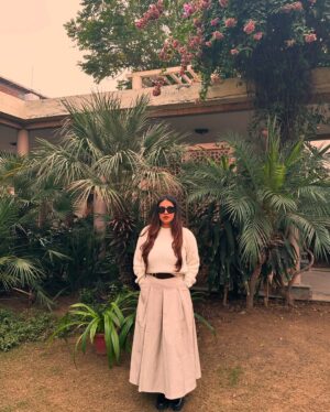 Shirin Sewani Instagram - Some days are just Picture perfect 💕🧿

#winters#food#love #warmth #noodles