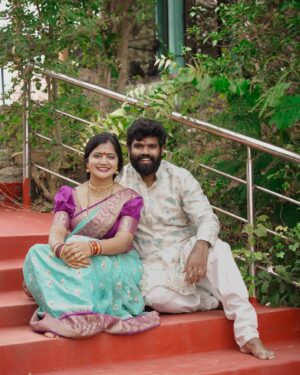 Shiva Jyothi Instagram - కొత్త సంవత్సరం శుభాకాంక్షలు అందరికి 2025 🤩🤩

couple outfits by @southtraditionalsarees ❤️

pics @thehashtag_photography 💕

#newpost #instagram #instagood #newyear #celebration #wshingyouonlythebest #2025 #postivevibes