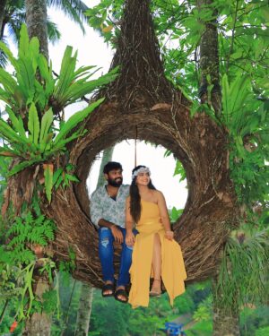 Shiva Jyothi Instagram - Swinging into paradise at Bali Swing!”🤩
#baliday2 
#baliswing #baliswingubud
#baliswings #realbaliswing #swingbali #baliadventure #balitravel #balilife #baliview #explorebali #couplegoals #travelcouple #coupletravel #adventurecouple
#romanticgetaway #lovetravel
#coupleadventure #togetherweexplore #couplegoals #relationshipgoals #jyothakka #shivajyothi