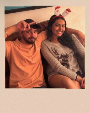 Shivani Rajashekar Instagram - Tis the season to be jolly 💫🥳🧿🧿🧿
Merry Christmas Ya’ll ❤️