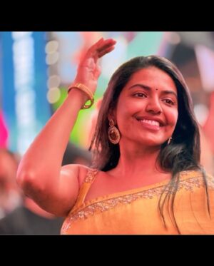 Shivani Rajashekar Instagram - #tbt Diwali at Times Square 🎇