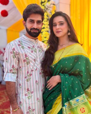 Shivani Surve Instagram - Mr. & Mrs Nanawre ❤️