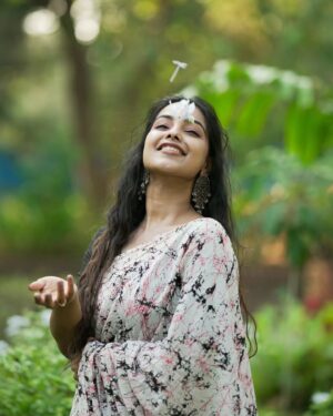 Shravnitha Srikanth Instagram - There is elegance in simplicity..... 

@jeru_bridal_studioo 
@sesha_bridalwear 
@divin_dop 

#shootout #saree #potraitphotography #post #india #explore #selflove