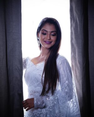 Shravnitha Srikanth Instagram - Look for @zeetelugu awards❤️

#jabillikosamaakashamalle 

Outfit @chittu_fashion 

#saree #sareelove #love #selflove #potrait #potraits