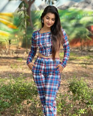 Shravnitha Srikanth Instagram - BE YOURSELF. There is no one better!!

Pc @jahnu_2204 

#post #newpost #potraits #potraitphotography #photo
