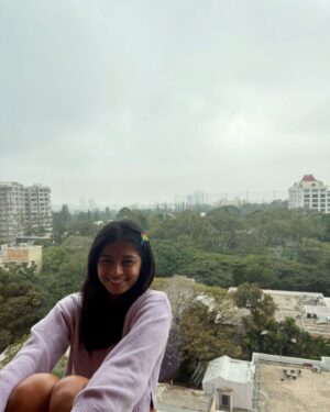 Shreyanka Patil Instagram - Good morning from Bengaluru, where the weather wakes up more confused than me. Sunshine? Rain? Fog? All at once? Looks like today’s forecast is ‘whatever it feels like’! 🌦️☀️🌧️#bengaluru