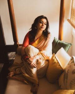 Actress Shruti Ramachandran HD Photos and Wallpapers January 2025