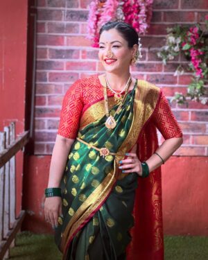 Shruti Rawat Instagram - If I don’t Post My Pretty Pictures, Who Else Will? 🤷🏻‍♀️